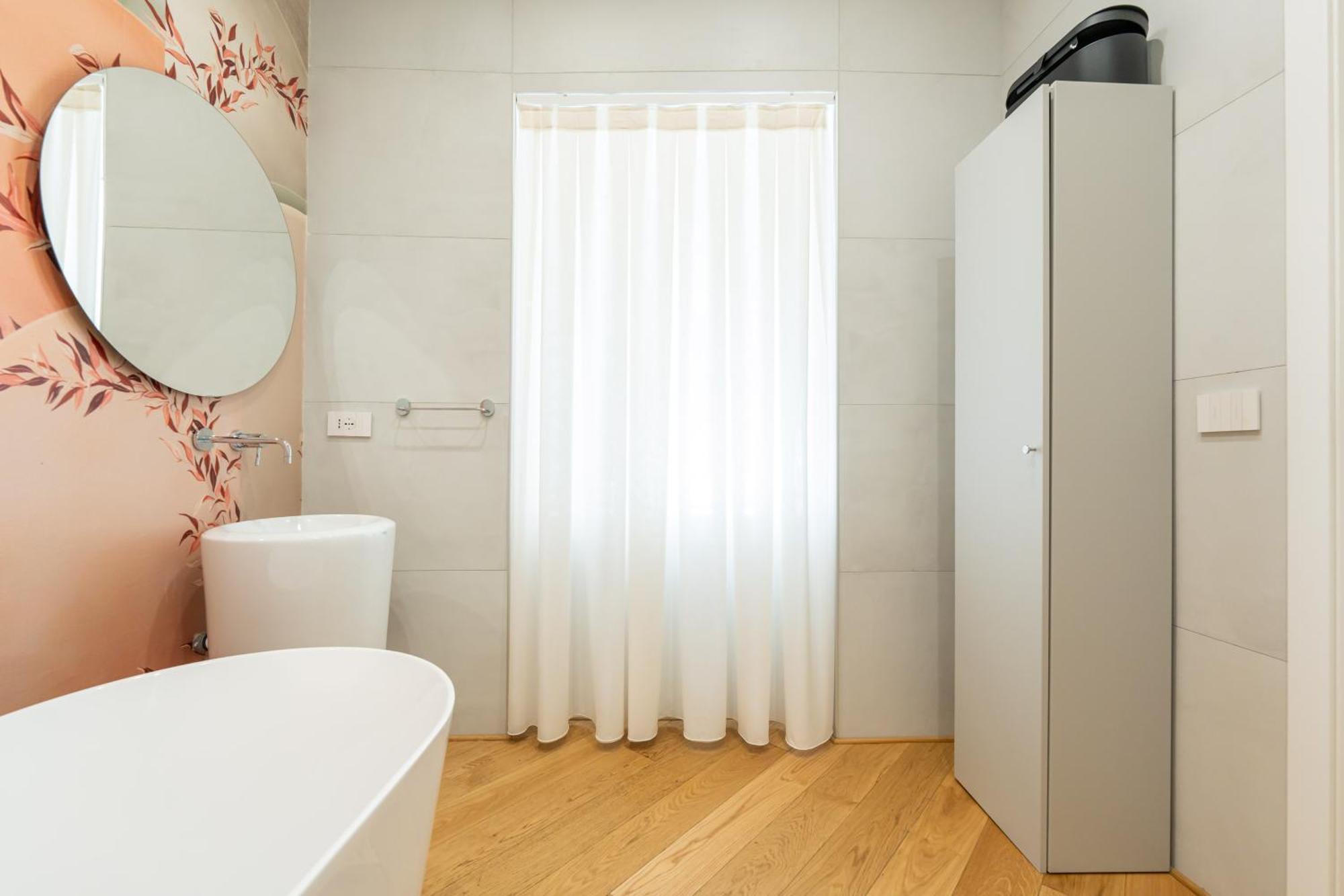 Ferienwohnung Aristocrat Chiaia Bridge Neapel Exterior foto